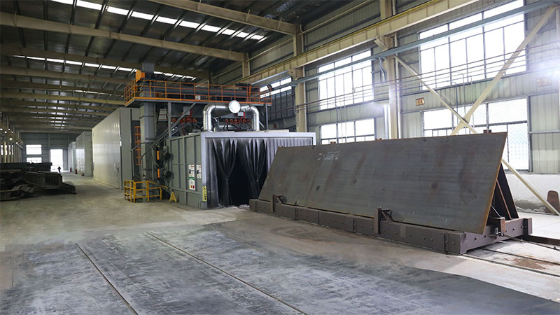 公司防腐現(xiàn)代化室內(nèi)生產(chǎn)線