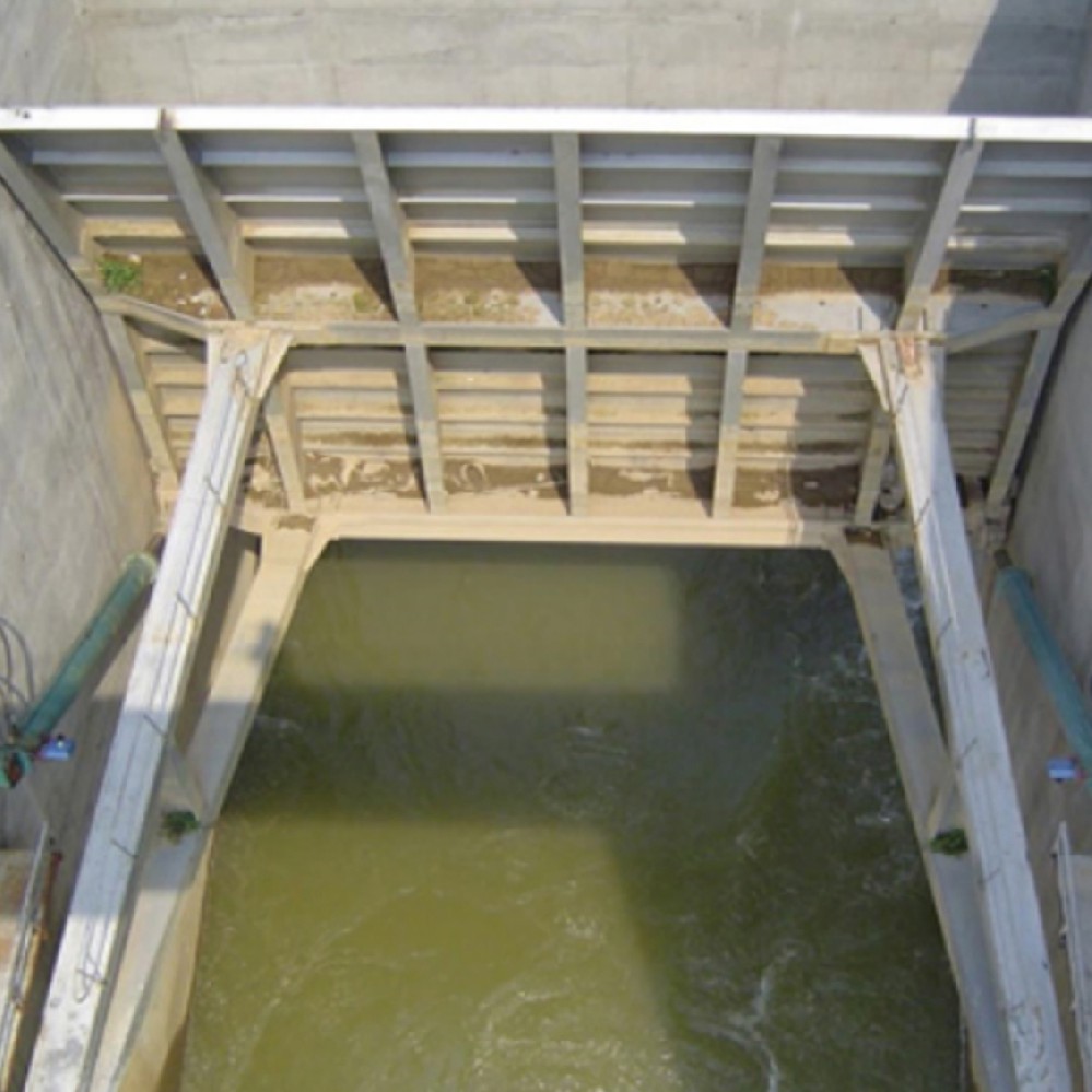 溢洪道、溢流壩液壓啟閉機